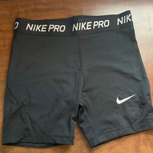Girls Nike Pros